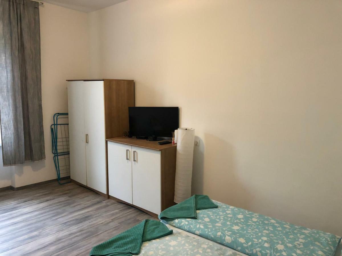 Apartment Bahnhof Graz Bagian luar foto